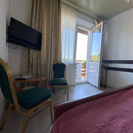 Olena Resort 브리우코비치 외부 사진