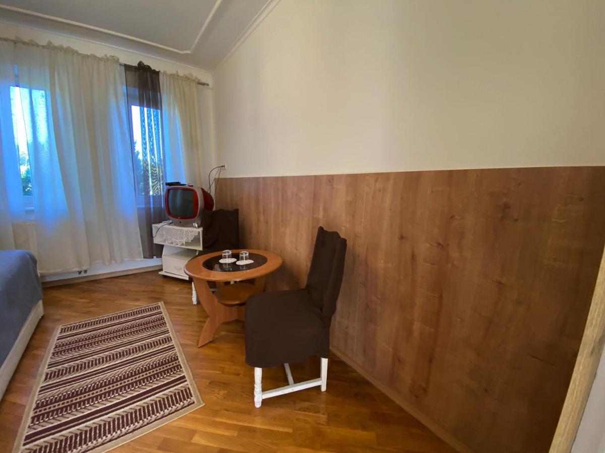 Olena Resort 브리우코비치 외부 사진