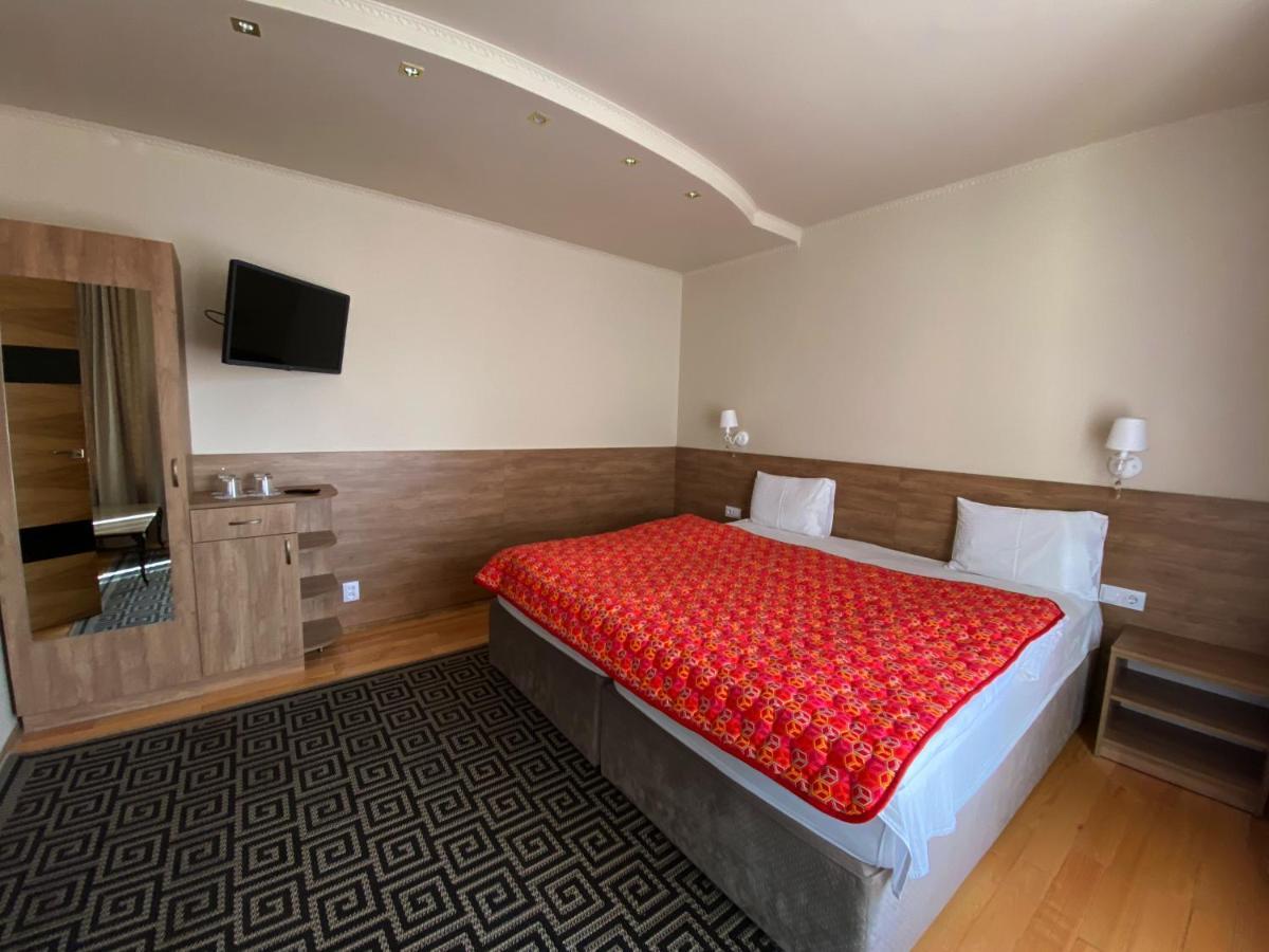Olena Resort 브리우코비치 외부 사진