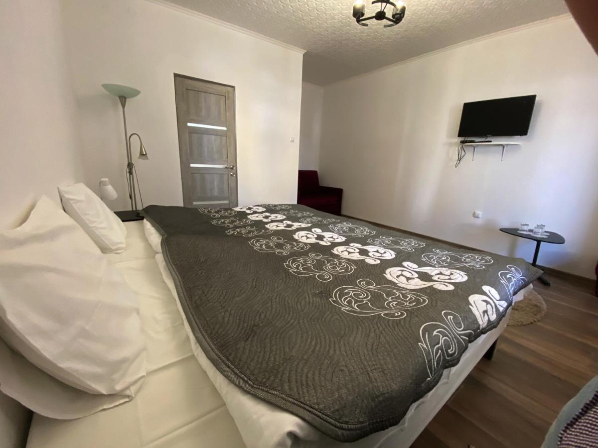 Olena Resort 브리우코비치 외부 사진