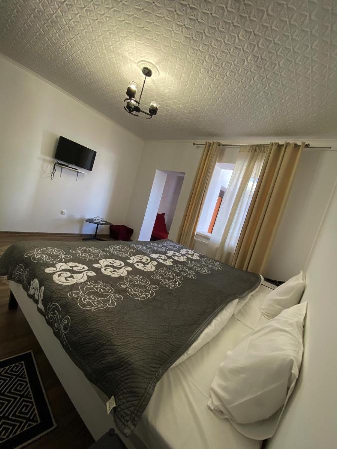 Olena Resort 브리우코비치 외부 사진