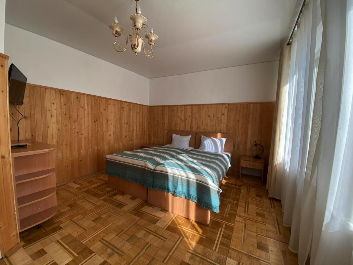 Olena Resort 브리우코비치 외부 사진